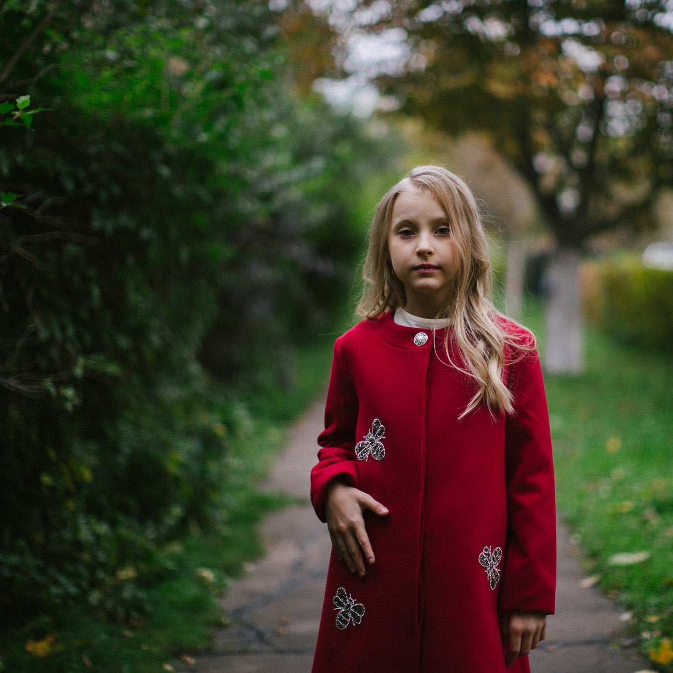 Silver Bees Coat in Red