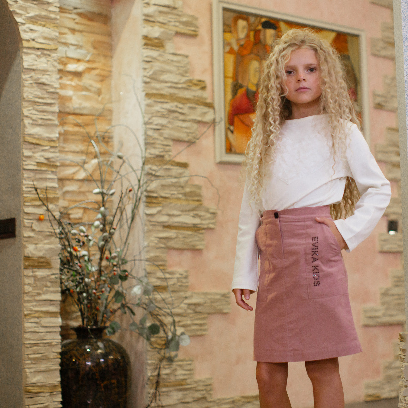 Shiny Logo Velvet Skirt in Pink